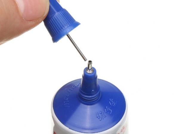 5 ویژگی مهم چسب قطره ای صنعتی